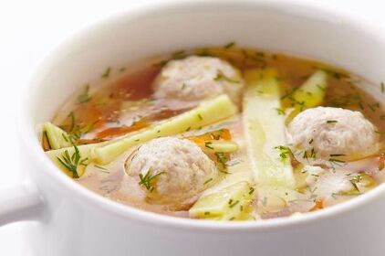 Fleischsuppe